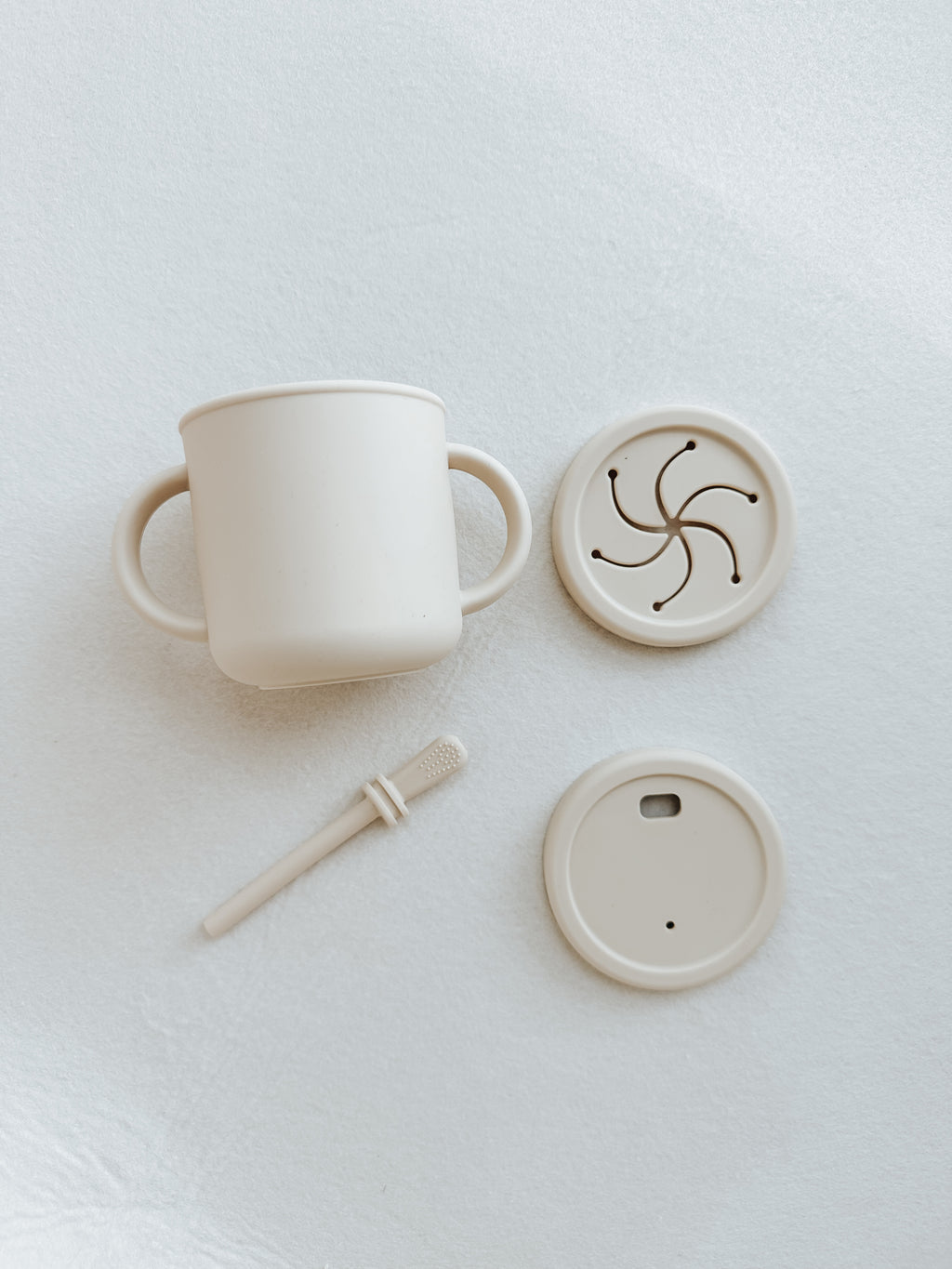 2 in 1 Convertible Snack Cup in Cream